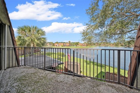 Купить таунхаус в Дейви, Флорида 3 спальни, 153.66м2, № 2009344 - фото 23