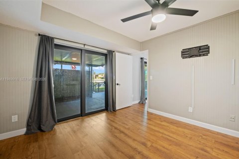 Купить таунхаус в Дейви, Флорида 3 спальни, 153.66м2, № 2009344 - фото 15