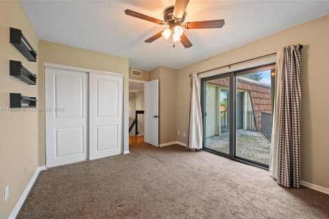 Купить таунхаус в Дейви, Флорида 3 спальни, 153.66м2, № 2009344 - фото 21