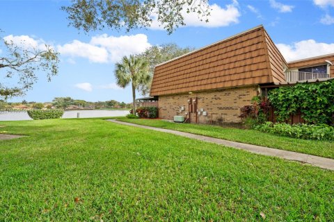 Купить таунхаус в Дейви, Флорида 3 спальни, 153.66м2, № 2009344 - фото 4