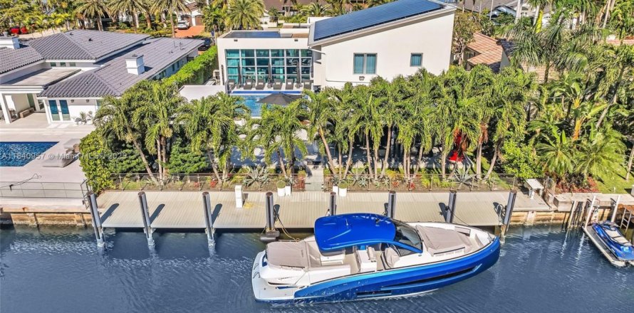 Villa ou maison à Hallandale Beach, Floride 5 chambres, 413.97 m2 № 1937026