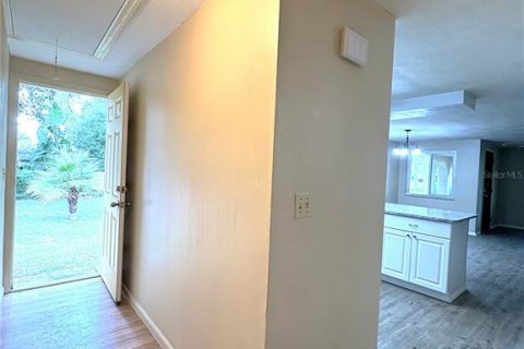 Appartement à louer à New Port Richey, Floride: 1 chambre, 269.04 m2 № 2412588 - photo 8