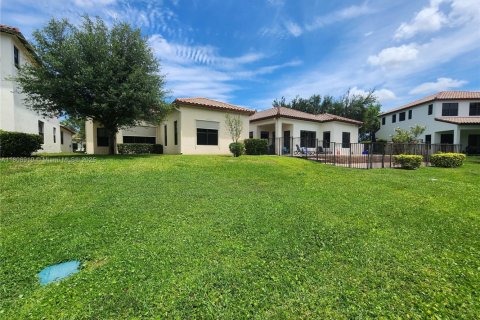 House in Cooper City, Florida 3 bedrooms, 195.47 sq.m. № 1750375 - photo 7