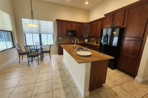 House in Cooper City, Florida 3 bedrooms, 195.47 sq.m. № 1750375 - photo 11
