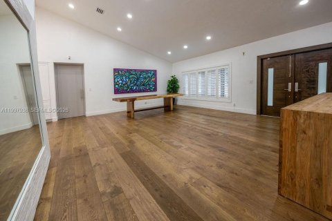 Купить виллу или дом в Майами, Флорида 4 спальни, 504.83м2, № 2067776 - фото 26