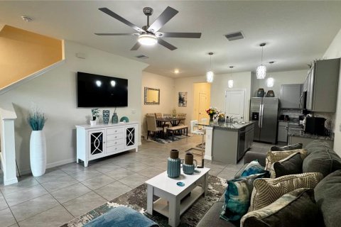 Adosado en alquiler en Apollo Beach, Florida, 3 dormitorios, 151.8 m2 № 1898693 - foto 2