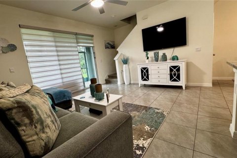 Adosado en alquiler en Apollo Beach, Florida, 3 dormitorios, 151.8 m2 № 1898693 - foto 11