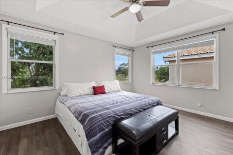 Casa en venta en Lauderhill, Florida, 3 dormitorios, 166.3 m2 № 2002010 - foto 17