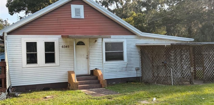 House in Belleview, Florida 2 bedrooms, 69.68 sq.m. № 2203916