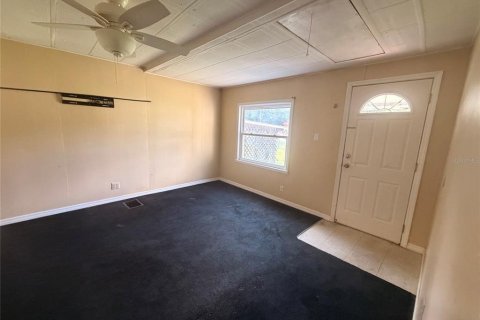 House in Belleview, Florida 2 bedrooms, 69.68 sq.m. № 2203916 - photo 2