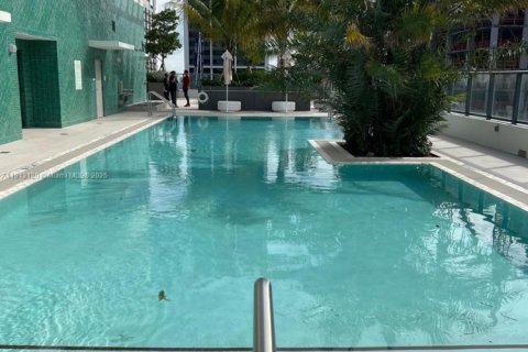 Condominio en venta en Miami, Florida, 32.52 m2 № 1969311 - foto 20