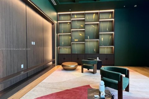 Condominio en venta en Miami, Florida, 32.52 m2 № 1969311 - foto 8