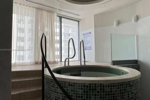 Condominio en venta en Miami, Florida, 32.52 m2 № 1969311 - foto 15