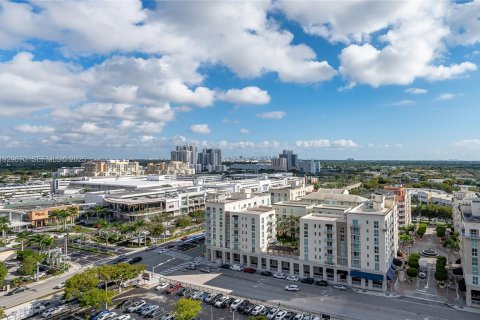Condo in Miami, Florida, 2 bedrooms № 1989647 - photo 28