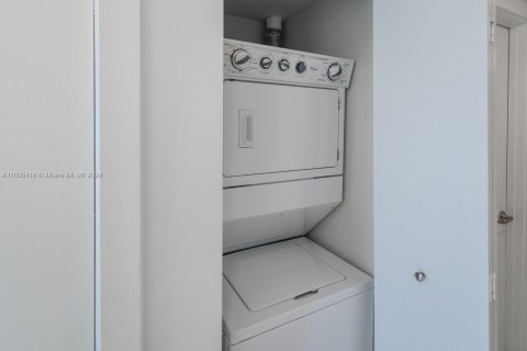 Condominio en venta en Miami, Florida, 2 dormitorios, 135.54 m2 № 1868111 - foto 26