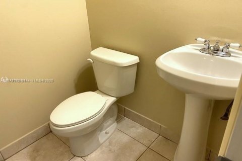 Condo in Coral Springs, Florida, 1 bedroom  № 1923080 - photo 9