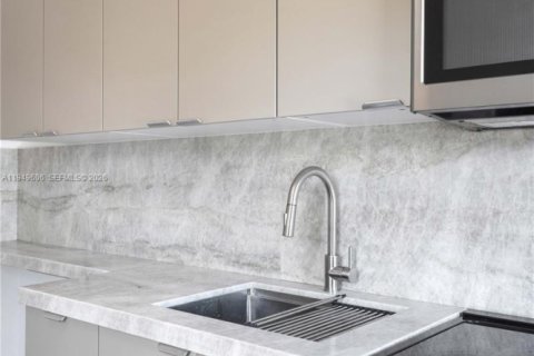 Купить коммерческую недвижимость в Майами, Флорида 138.98м2, № 2005908 - фото 9