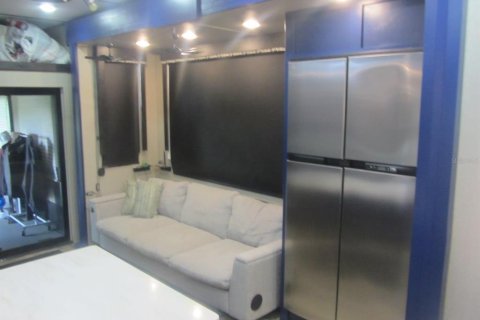 Купить виллу или дом в Майкка Сити, Флорида 7 комнат, 148.64м2, № 2222472 - фото 26