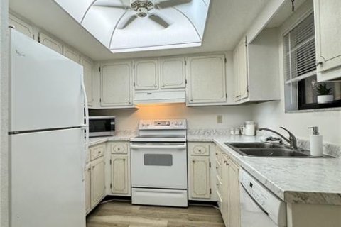 Villa ou maison à louer à Bradenton, Floride: 1 chambre, 70.23 m2 № 1840463 - photo 8