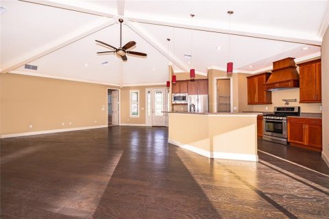 House in Grand Island, Florida 3 bedrooms, 221.39 sq.m. № 2196087 - photo 17