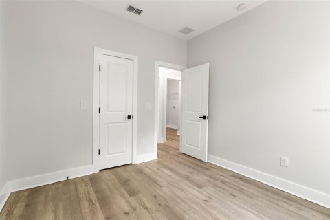 Купить виллу или дом в Даннеллон, Флорида 7 комнат, 153.1м2, № 1572583 - фото 20
