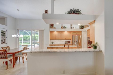 House in Palm Harbor, Florida 4 bedrooms, 271.46 sq.m. № 1900129 - photo 10