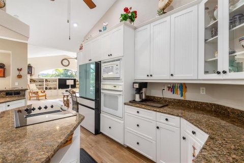 Villa ou maison à vendre à Punta Gorda, Floride: 3 chambres, 216 m2 № 2151564 - photo 10