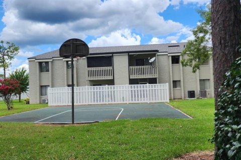 Condominio en venta en Longwood, Florida, 1 dormitorio, 71.35 m2 № 1878340 - foto 2