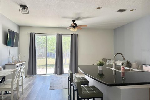Townhouse in Riverview, Florida 3 bedrooms, 130.06 sq.m. № 2101852 - photo 4