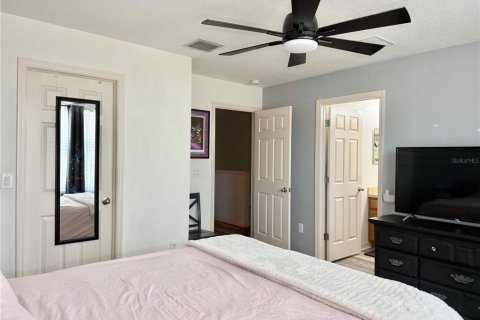 Townhouse in Riverview, Florida 3 bedrooms, 130.06 sq.m. № 2101852 - photo 15