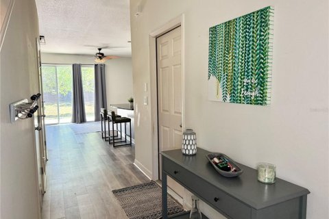 Townhouse in Riverview, Florida 3 bedrooms, 130.06 sq.m. № 2101852 - photo 3
