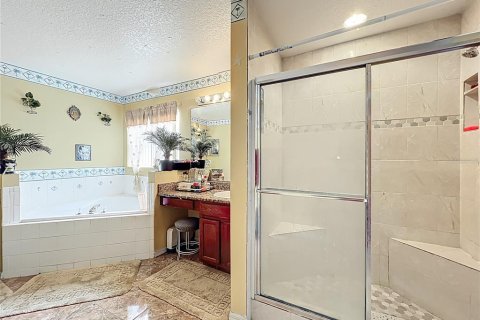 House in Orlando, Florida 4 bedrooms, 264.4 sq.m. № 1786861 - photo 28