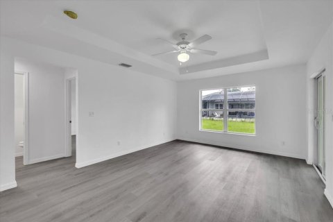 House in Punta Gorda, Florida 2 bedrooms, 89.37 sq.m. № 2103317 - photo 7