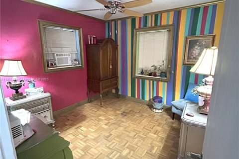 Casa en venta en Hollywood, Florida, 4 dormitorios, 152.64 m2 № 1855284 - foto 20