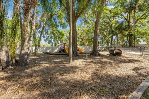 Propiedad comercial en venta en Dade City, Florida, 549.7 m2 № 1597966 - foto 12