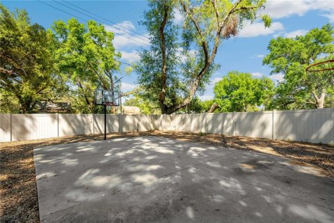 Propiedad comercial en venta en Dade City, Florida, 549.7 m2 № 1597966 - foto 13