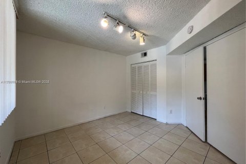 Copropriété à vendre à Pompano Beach, Floride: 3 chambres, 108.7 m2 № 1454214 - photo 11