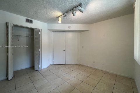 Copropriété à vendre à Pompano Beach, Floride: 3 chambres, 108.7 m2 № 1454214 - photo 10