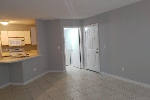 Copropriété à vendre à Pompano Beach, Floride: 3 chambres, 108.7 m2 № 1454214 - photo 20