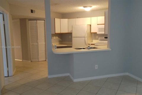 Copropriété à vendre à Pompano Beach, Floride: 3 chambres, 108.7 m2 № 1454214 - photo 17