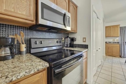 House in Lecanto, Florida 4 bedrooms, 200.95 sq.m. № 2195371 - photo 18