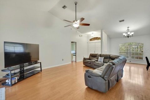 House in Lecanto, Florida 4 bedrooms, 200.95 sq.m. № 2195371 - photo 14
