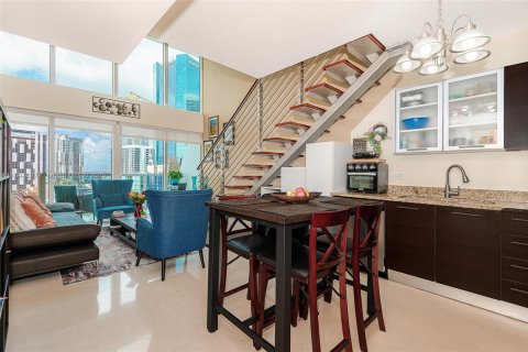 Copropriété à vendre à Miami, Floride: 1 chambre, 88.44 m2 № 1940688 - photo 7