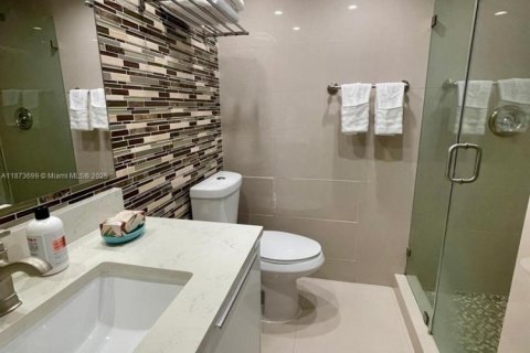 Condominio en venta en Miami Beach, Florida, 2 dormitorios, 89.19 m2 № 1978424 - foto 14