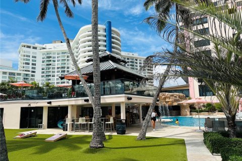 Condominio en venta en Miami Beach, Florida, 2 dormitorios, 89.19 m2 № 1978424 - foto 25