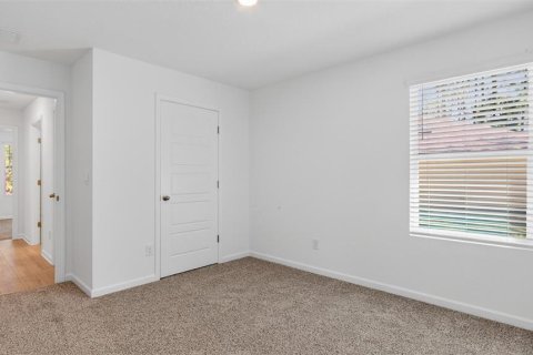 House in Palm Coast, Florida 4 bedrooms, 184.6 sq.m. № 2104709 - photo 9