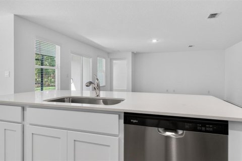 House in Palm Coast, Florida 4 bedrooms, 184.6 sq.m. № 2104709 - photo 20