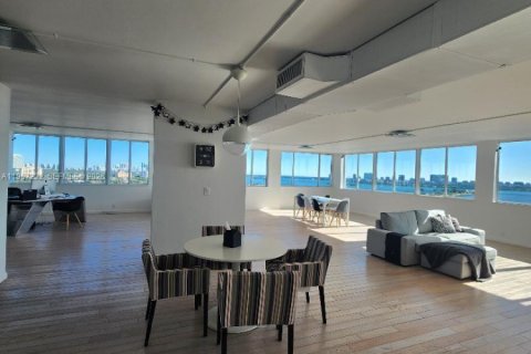 Купить кондоминиум в Норт-Майами, Флорида 2 спальни, 209.22м2, № 2019777 - фото 6