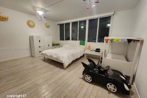 Купить кондоминиум в Норт-Майами, Флорида 2 спальни, 209.22м2, № 2019777 - фото 19