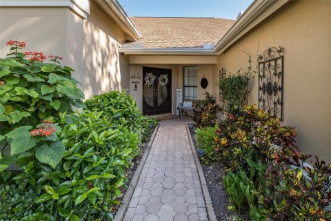 House in Odessa, Florida 5 bedrooms, 277.96 sq.m. № 1852637 - photo 2